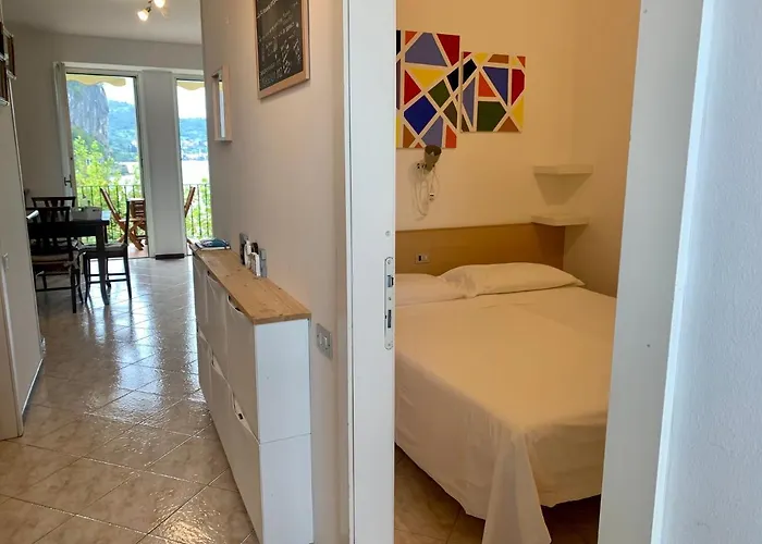 Mamma Ciccia - Front Apartment, And Swimming Pool * Lierna